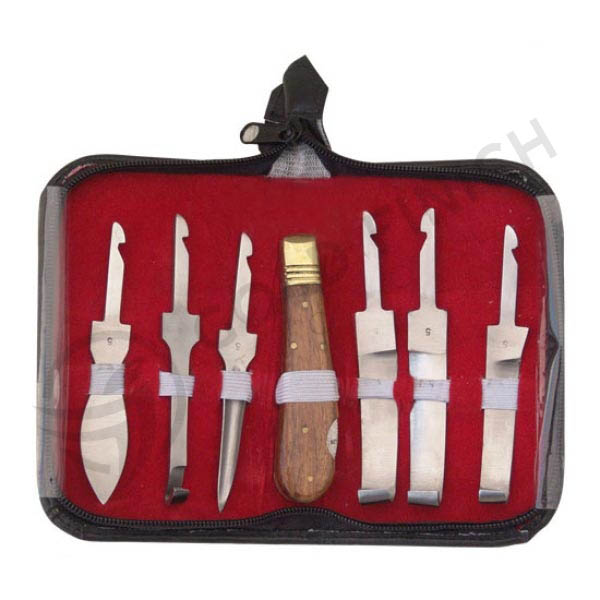 HOOF KNIFE SET
